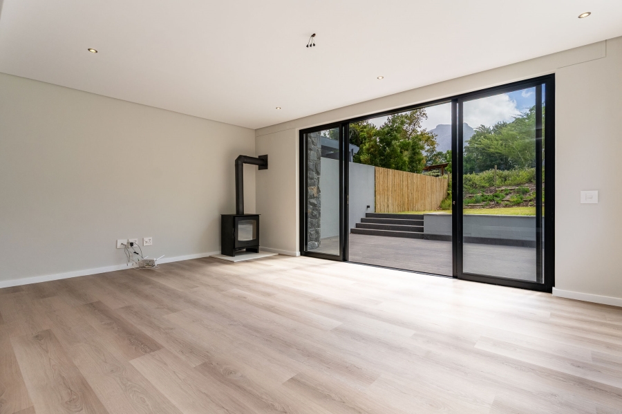 4 Bedroom Property for Sale in Hout Bay Western Cape